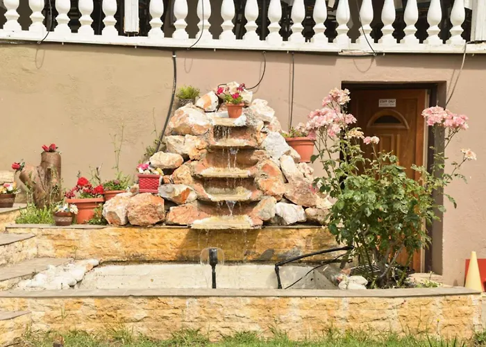 Koviou Holiday Village