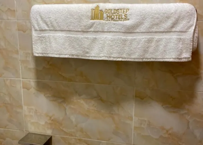 Goldstep Hotel Asaba