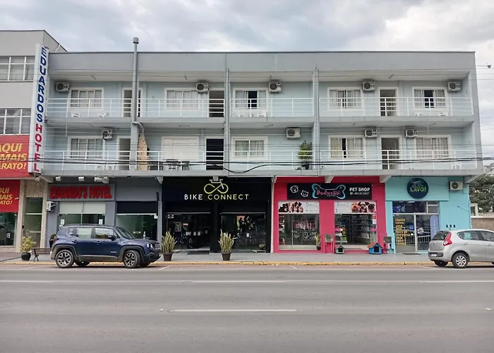 Eduardos Hotel