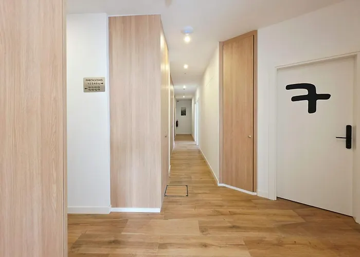 Bilbao Rooms & Kitchen Zurbaran