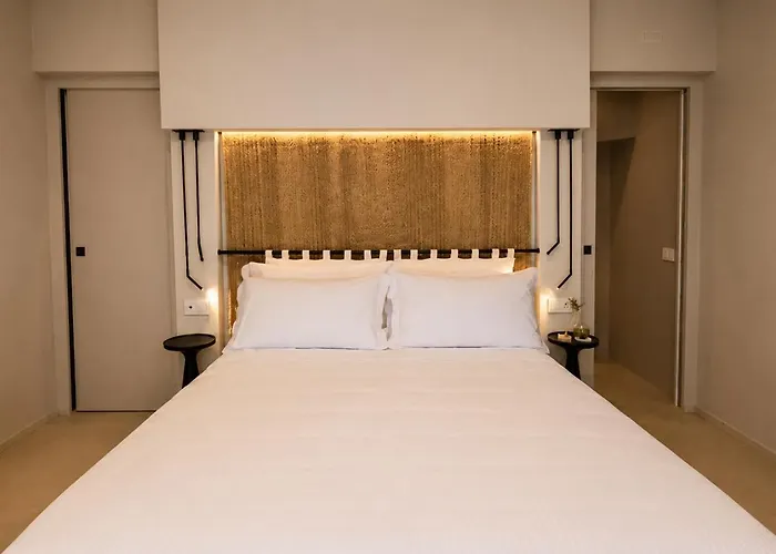Naim Boutique Hotel