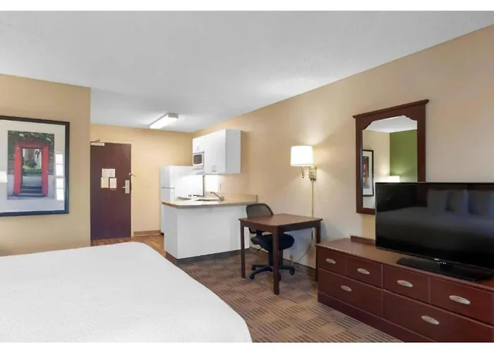 Motel 6 Milwaukee Brookfield, Wi