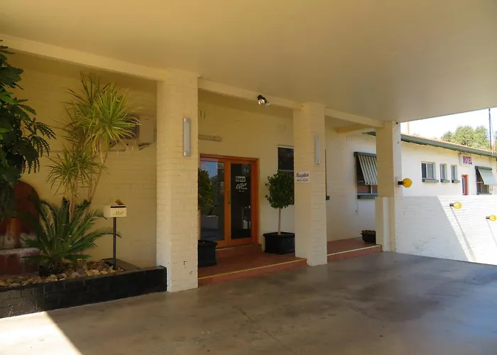 Bishops Lodge Narrandera