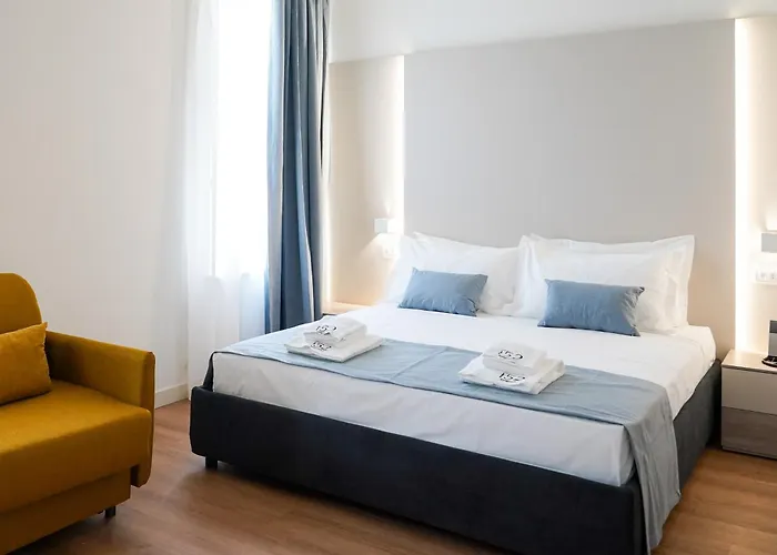 Hotel F52