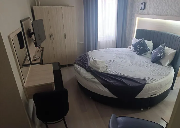 Cicek Hotel