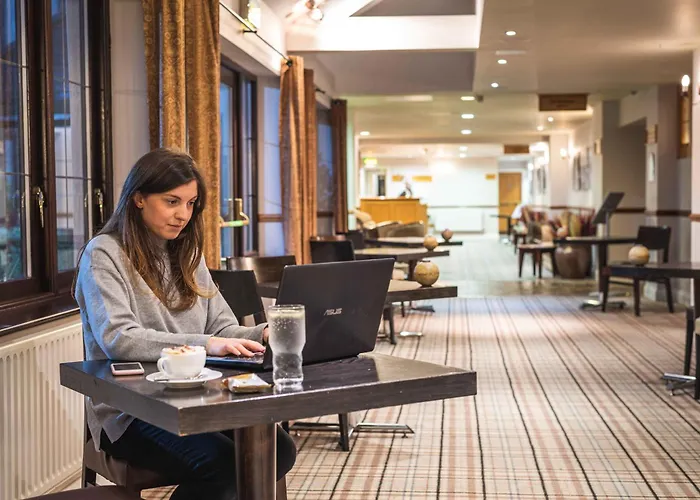 Lancaster House Hotel