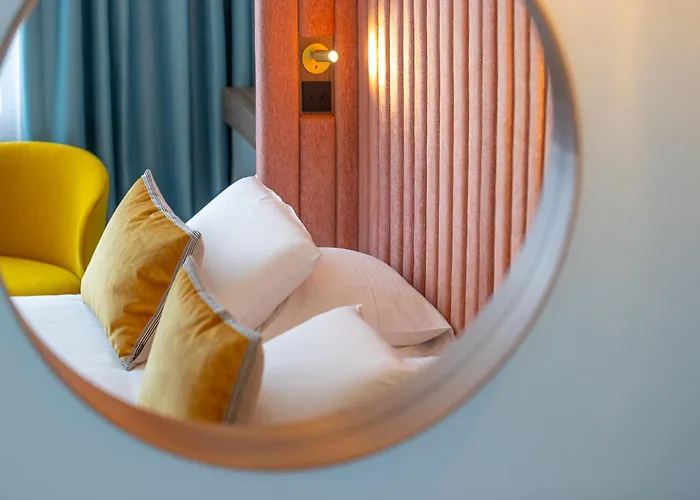 Le Riviera - Hotel Restaurant & Spa - Ex Golden Tulip Aix Les Bains