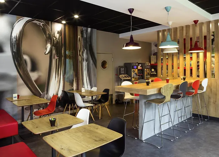 Ibis Lannion