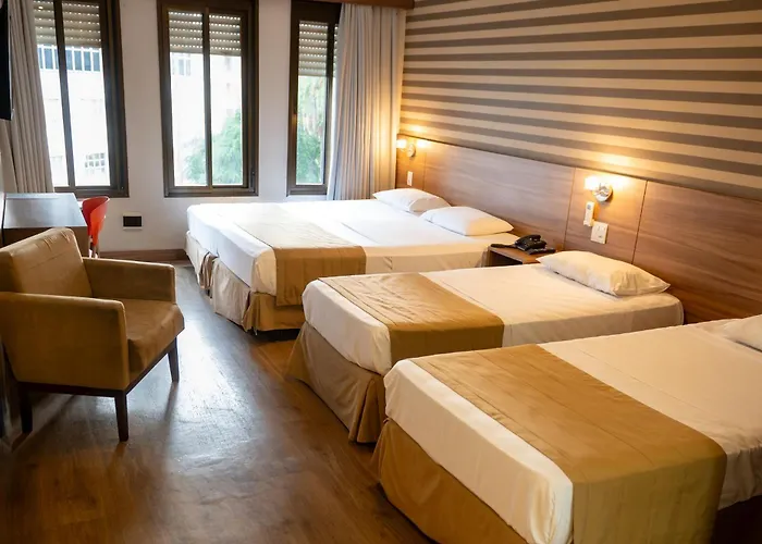 Hotel Continental Business - 200 Metros Do Complexo Hospitalar Santa Casa