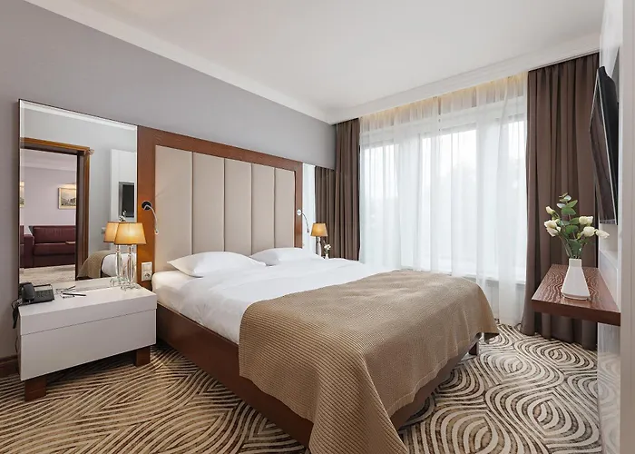 Premier Hotel Dnister