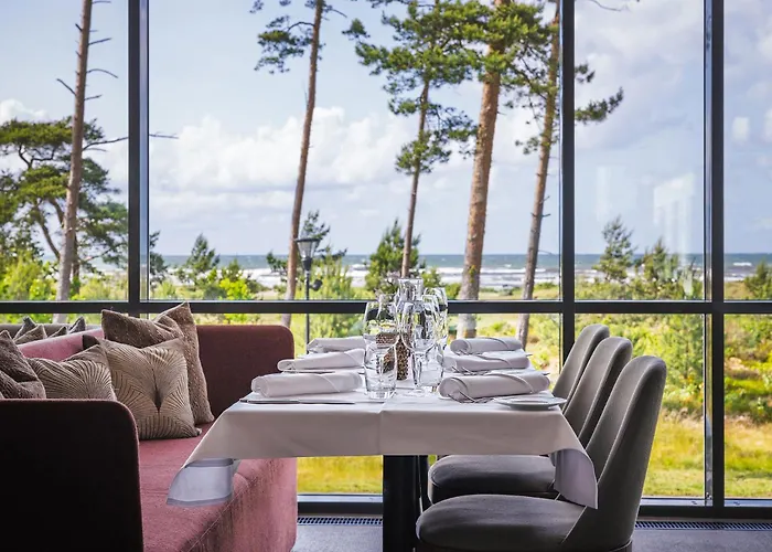 Hotel Riviera Strand