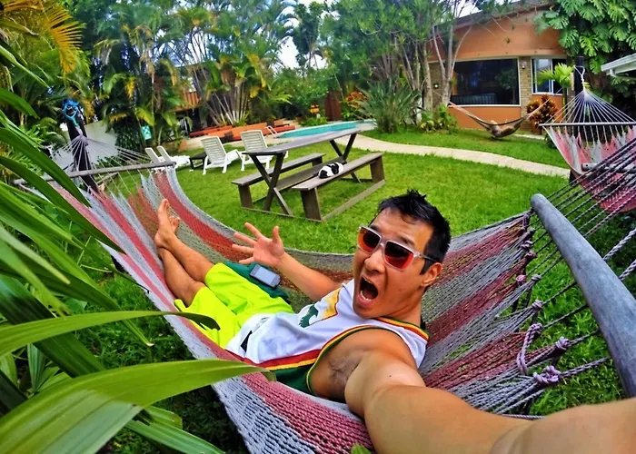 Costa Rica Backpackers