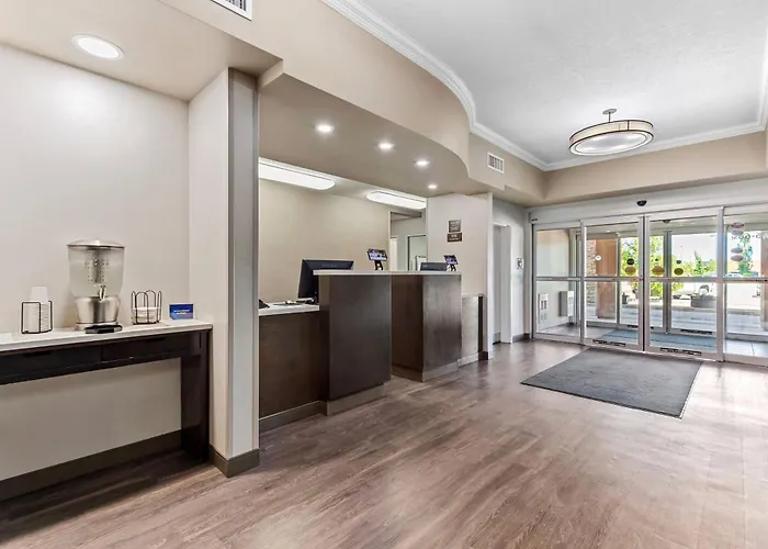 Comfort Inn & Suites Red Deer North