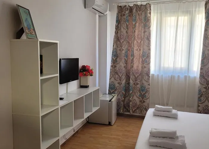 Hotel Dacor