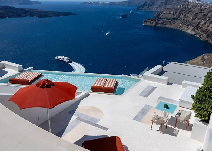 Alti Santorini Luxury Suites (Adults Only)