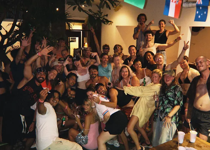 Atlas Gili Party Hostel