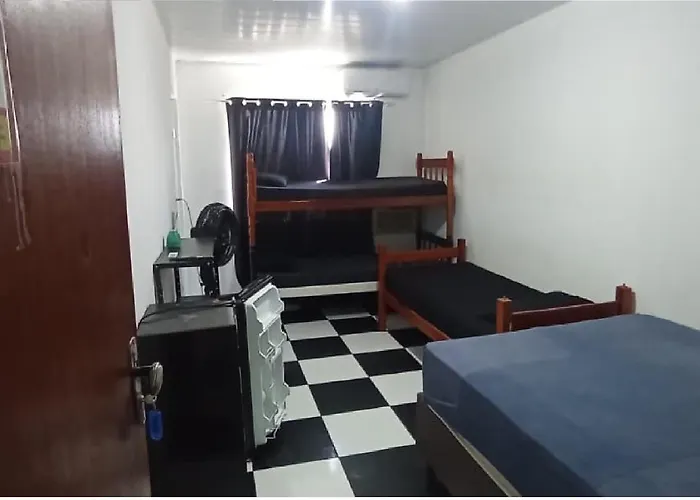 Hostel Canarios