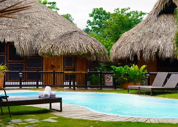 Bikini Hotel & Pool