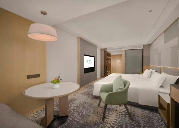 Holiday Inn Qinhuangdao Haigang