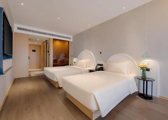 Atour Hotel Nanning Wuxiang Headquarter Base