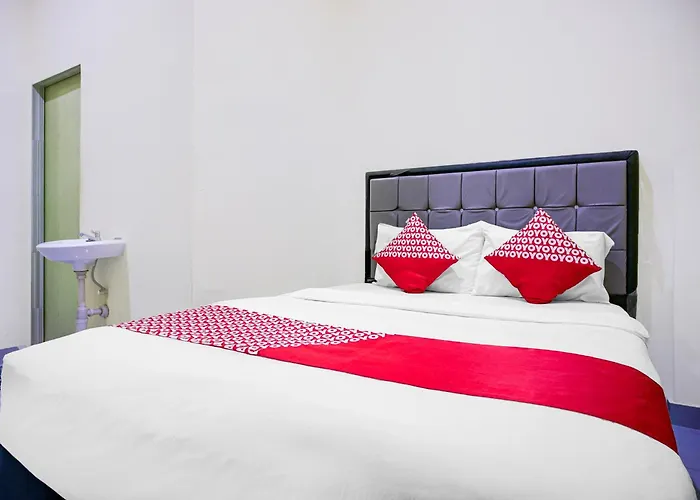 Hotel O Balige City Near Tugu Juara Monang