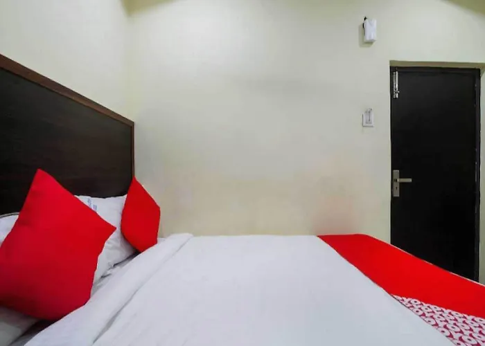 Collection O Executive Inn