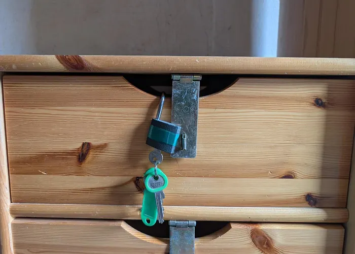 Monkey Factory - Mini Home-Stay Hostel