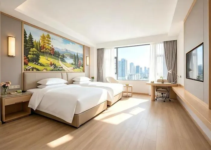 Vienna Hotel Yuxi Hongta Avenue High-Speed Railway Station