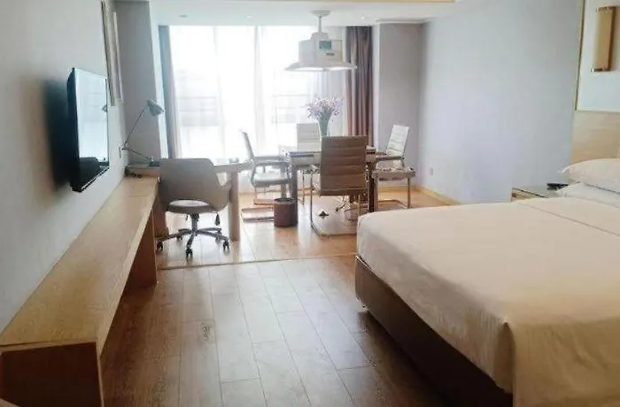 Vienna Hotel Yueyang East Station