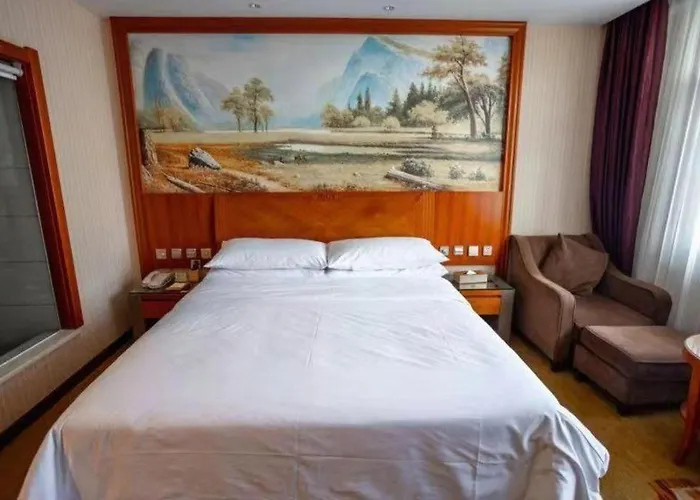 Vienna Hotel Tongliao Ke'Erqin