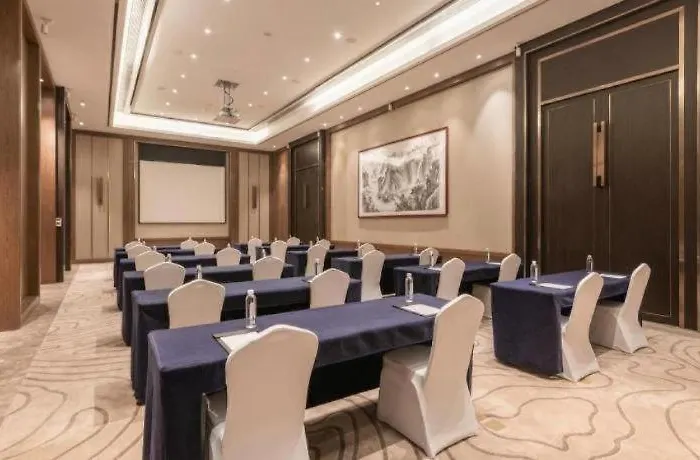Xincheng Hotel