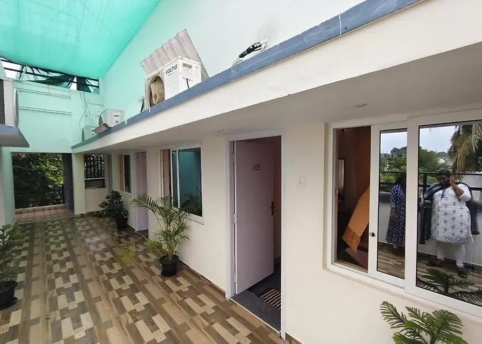 S3 Beach House