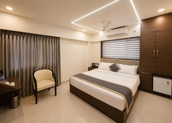 Hotel Brk Premium Near Medicover - Healthcity - Care - Apollo - Lv Prasad Hospital