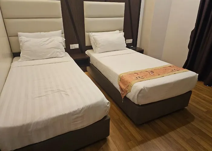 Hotel Grand Baron