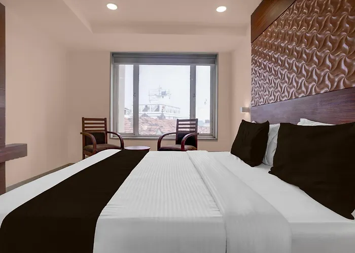 Townhouse Oak Central Bus Station Rajkot Formerly Simran Raghuveer
