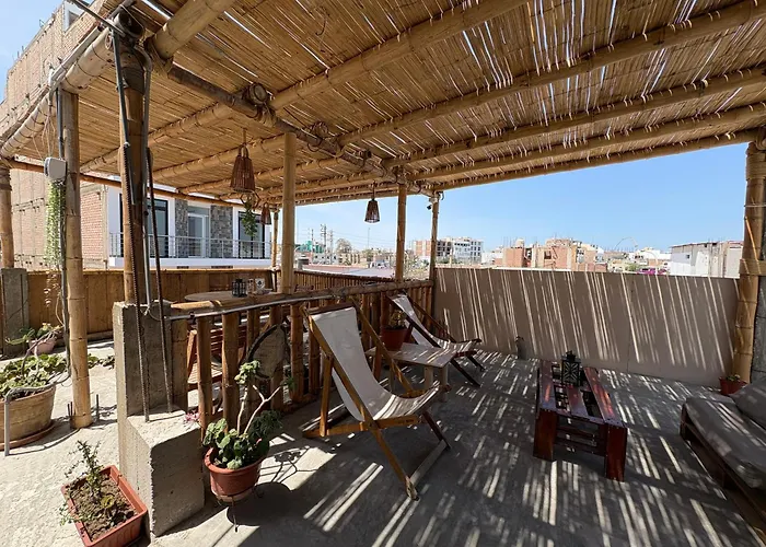 Paracas Ayni Guest House