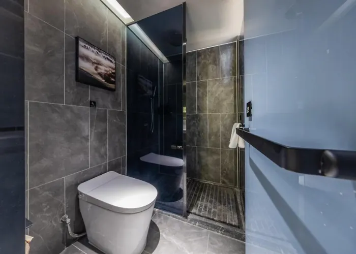 Atour X Hotel Lanzhou West Railway Station Wanhui Plaza