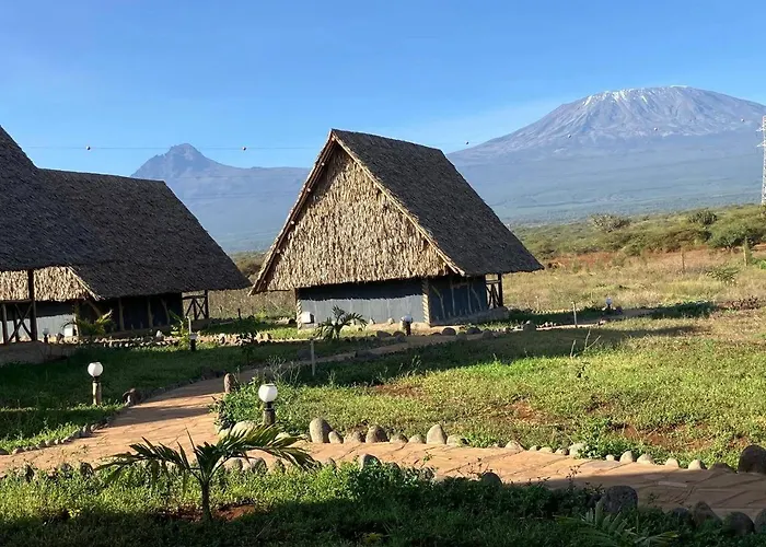 Ambokili Cottages