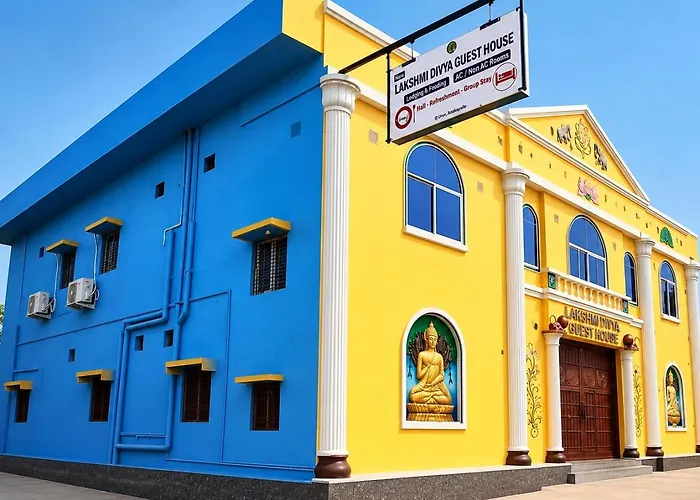 Lakshmi Divya Guest House
