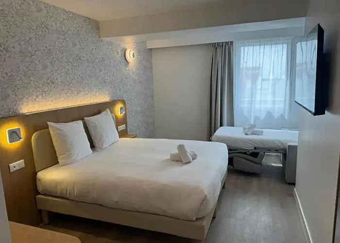 Brit Hotel Confort Roissy Saint-Witz
