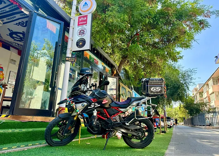 Kailash International Youth Hostel-Sixstarstreetflagship-冈仁波齐青年旅舍-伊宁六星街旗舰店