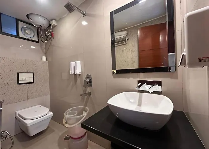 The Ganga Lodge, Manali - Affordable Luxury Stay Near Mall Road Manali