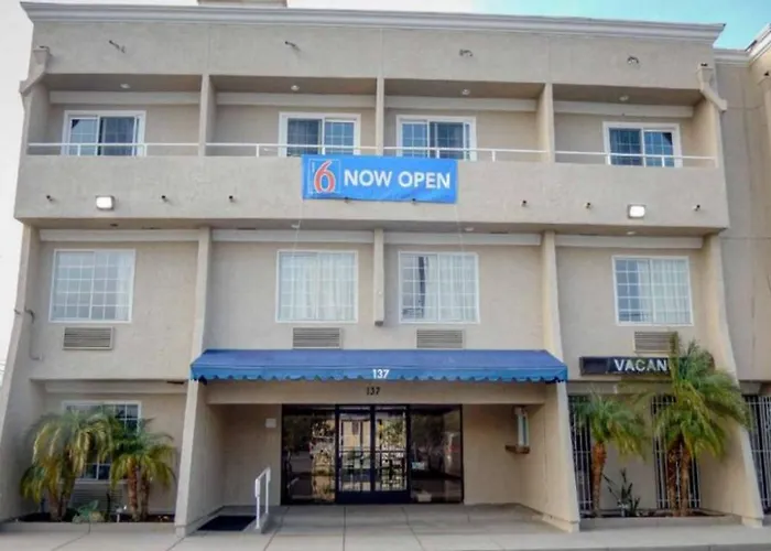 Motel 6 Azusa, Ca