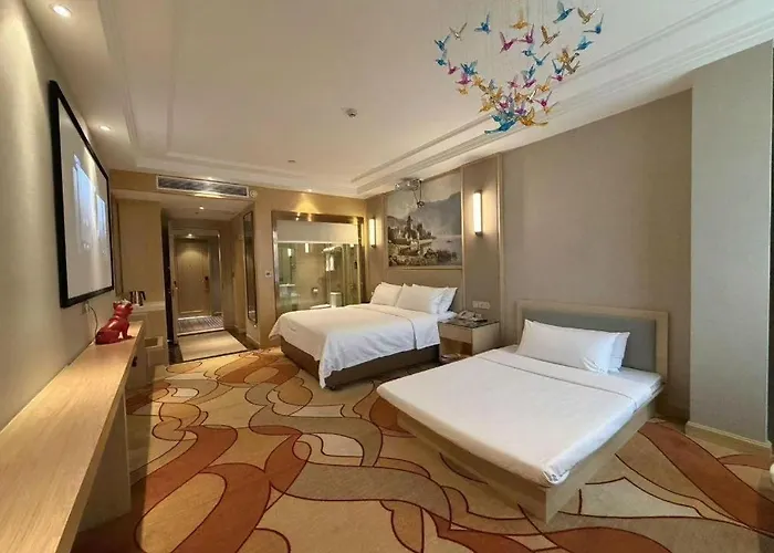 Vienna Hotel Hunan Yueyang Lingji Xingang Bonded Area