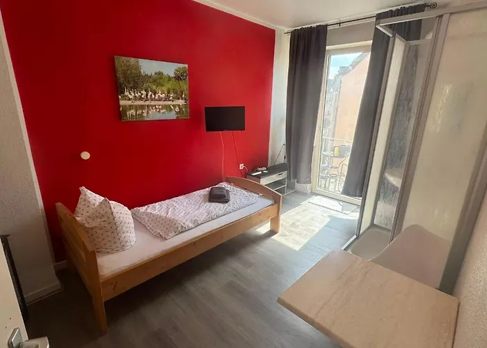 Hotel Und Gaststaette Zum Grafenwall