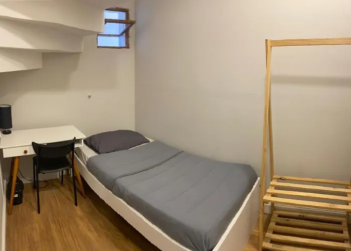 Gup Hostel
