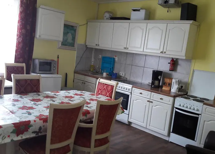 Hostel Zimmervermietung Minimum 7Tage Langzeitmiete Monat 590E
