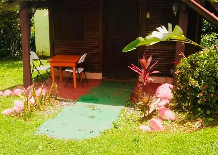 Cabanitas Rio Celeste