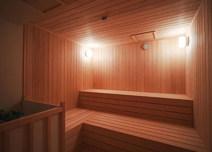 Cozy Hotel Nukui Yawatahama