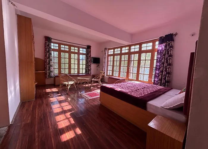 Zotpa Hostel